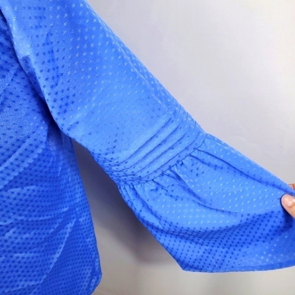 CeCe Sea Blue Ruffled Sleeve Blouse Size small - Picture 9 of 16